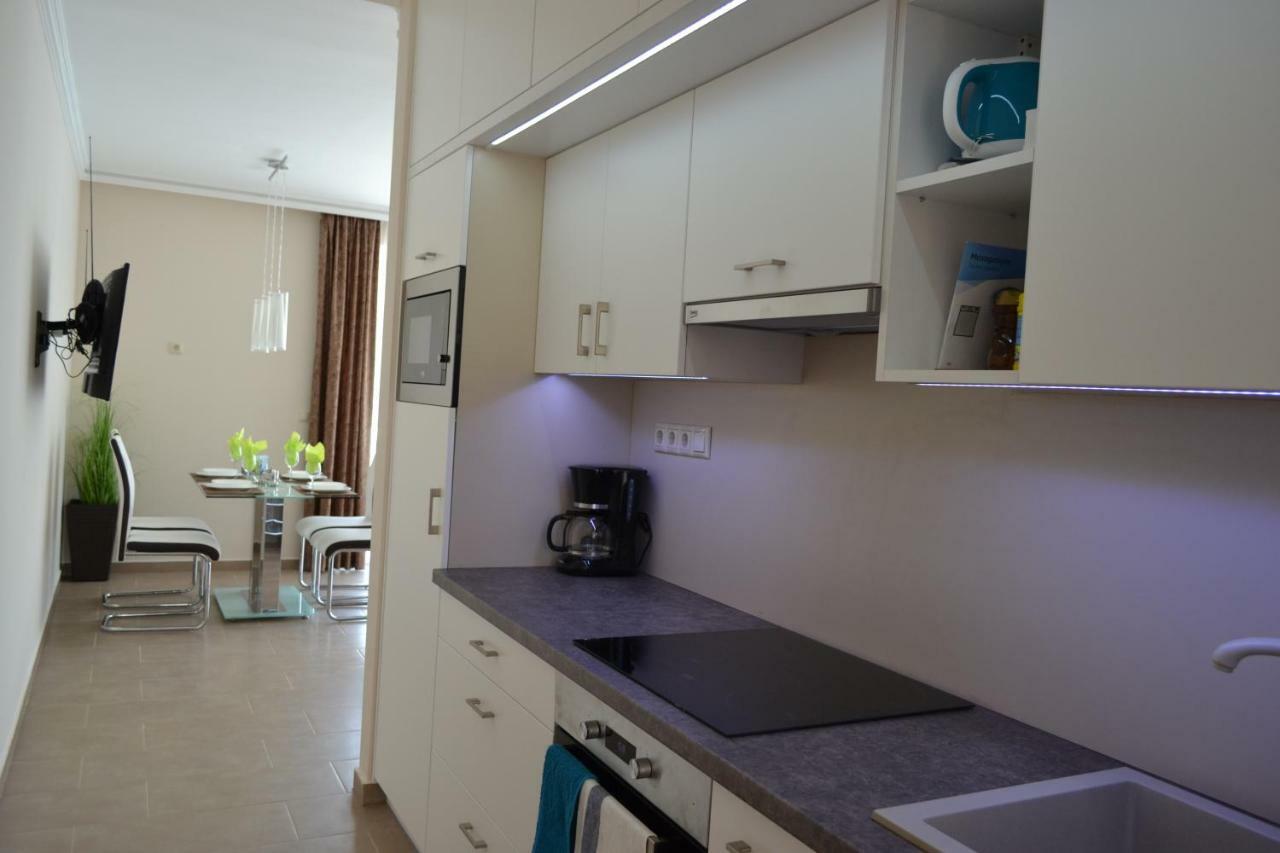 A16 Beachapartman Siófok Buitenkant foto