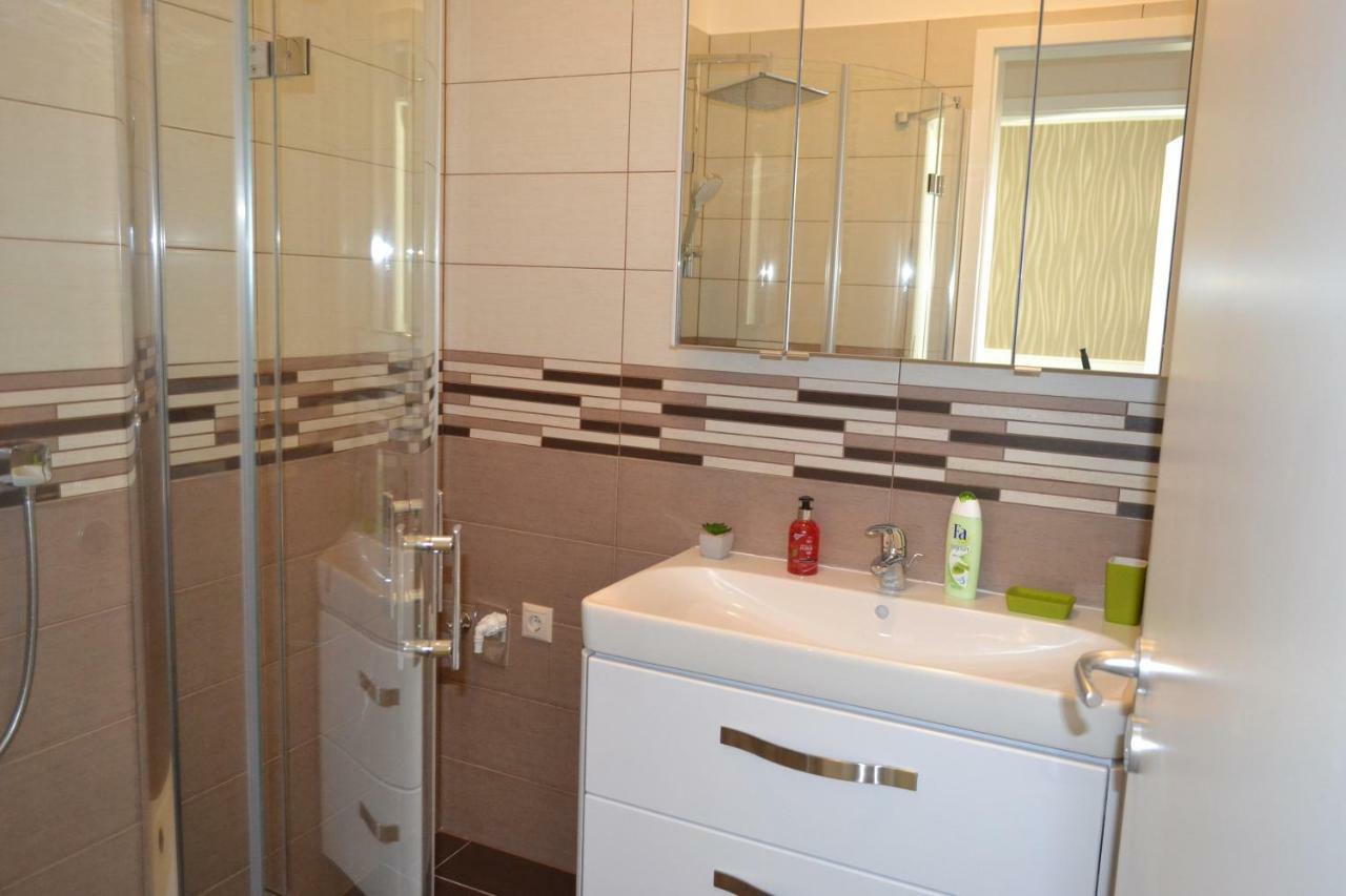 A16 Beachapartman Siófok Buitenkant foto